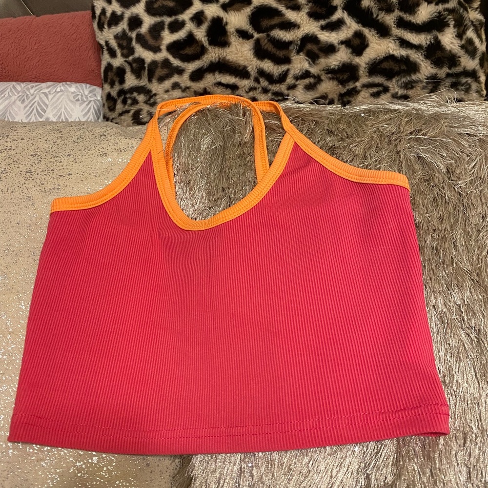 Cropped tank